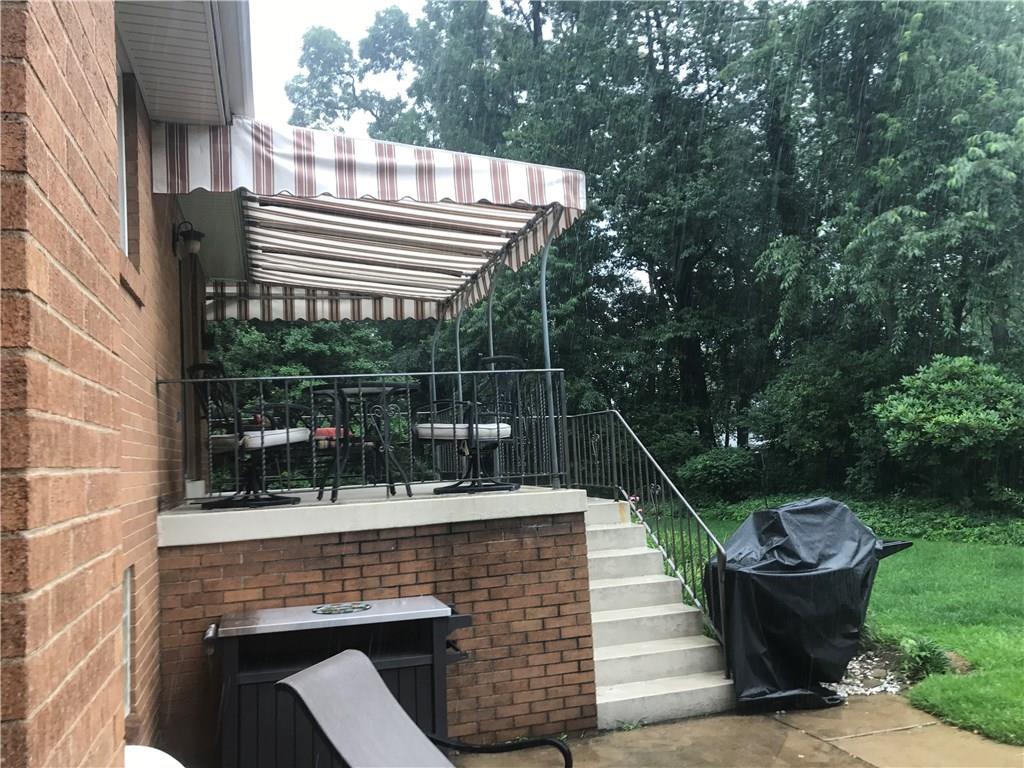 600 Ravencrest Road Pittsburgh, PA 15215 - Photo 21 of 21 Brand new awning on the back patio!