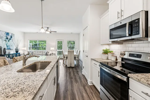 $479,500 | 1103 Sweetleaf Drive, Franklin, TN 37064