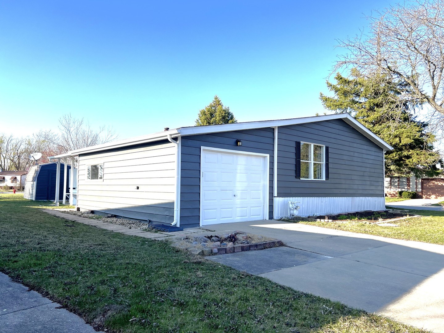 725 Huntsbridge Road Matteson, IL 60443 - Photo 4 of 27 Gallery Image 4