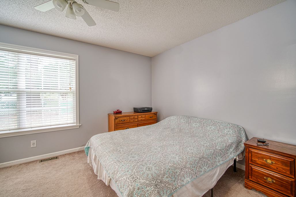119 Harvey Road Greer, SC 29651 - Photo 10 of 27 Gallery Image 10