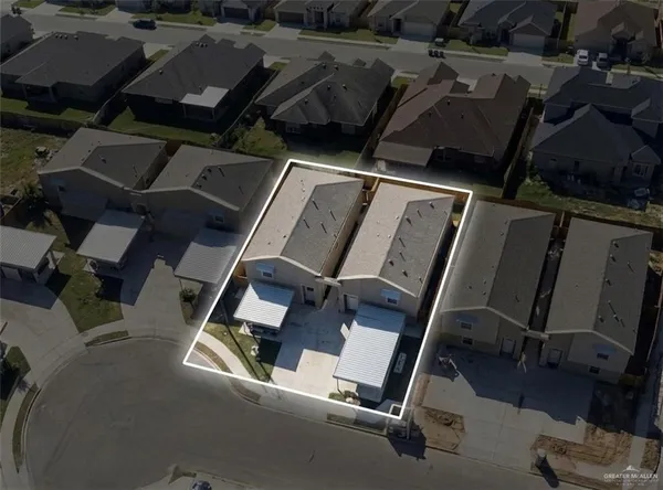 $1,100 | 2206 Taxco Court, Unit 2, Edinburg, TX 78542