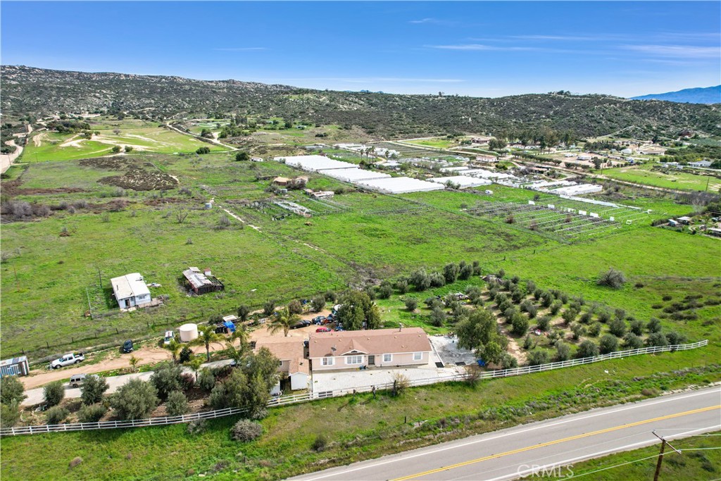 43450 Morgan Road Hemet, CA 92544 - Photo 11 of 13