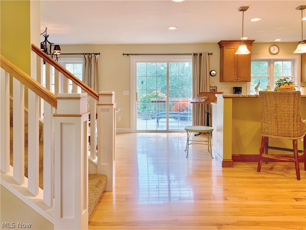 31300 Pinetree Road Cleveland, OH 44124 - Photo 10 of 35
