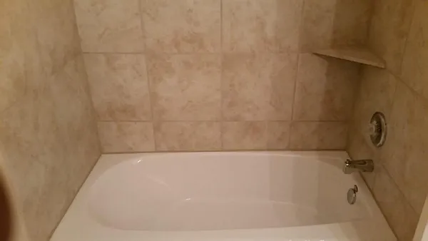 $2,100 | 3911 Webster Woods, Katy, TX 77449