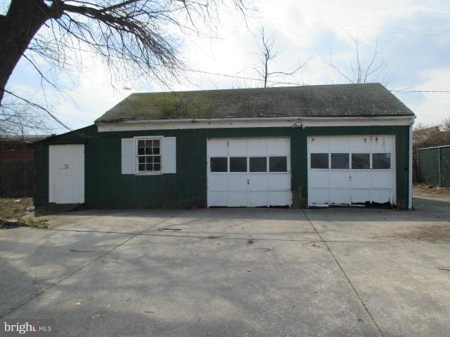 5647 Calyn Road Catonsville, MD 21228 - Photo 2 of 21 Exterior (Rear)