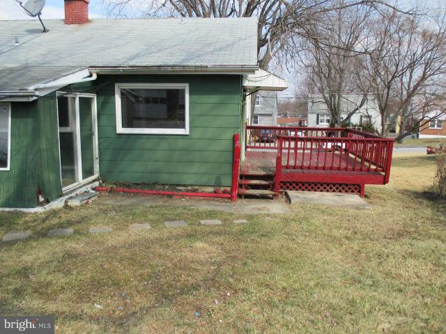5647 Calyn Road Catonsville, MD 21228 - Photo 21 of 21 Exterior (Rear)