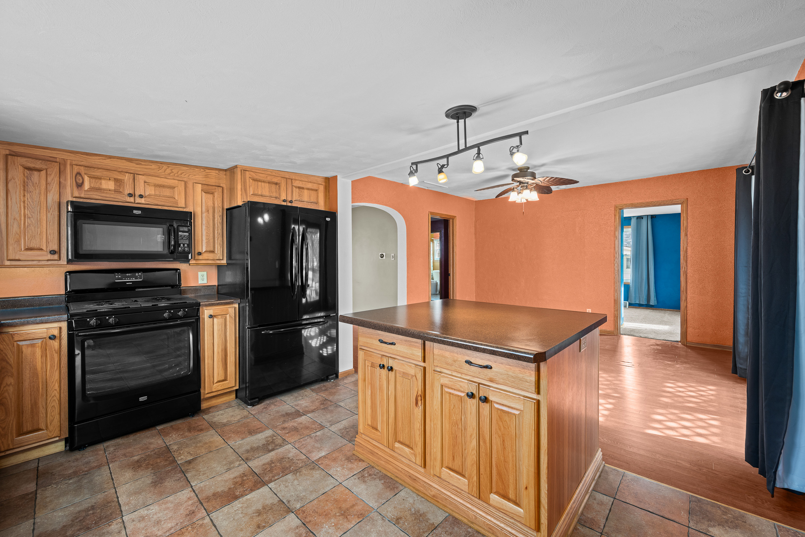 422 West Exchange Street Geneseo, IL 61254 - Photo 11 of 28