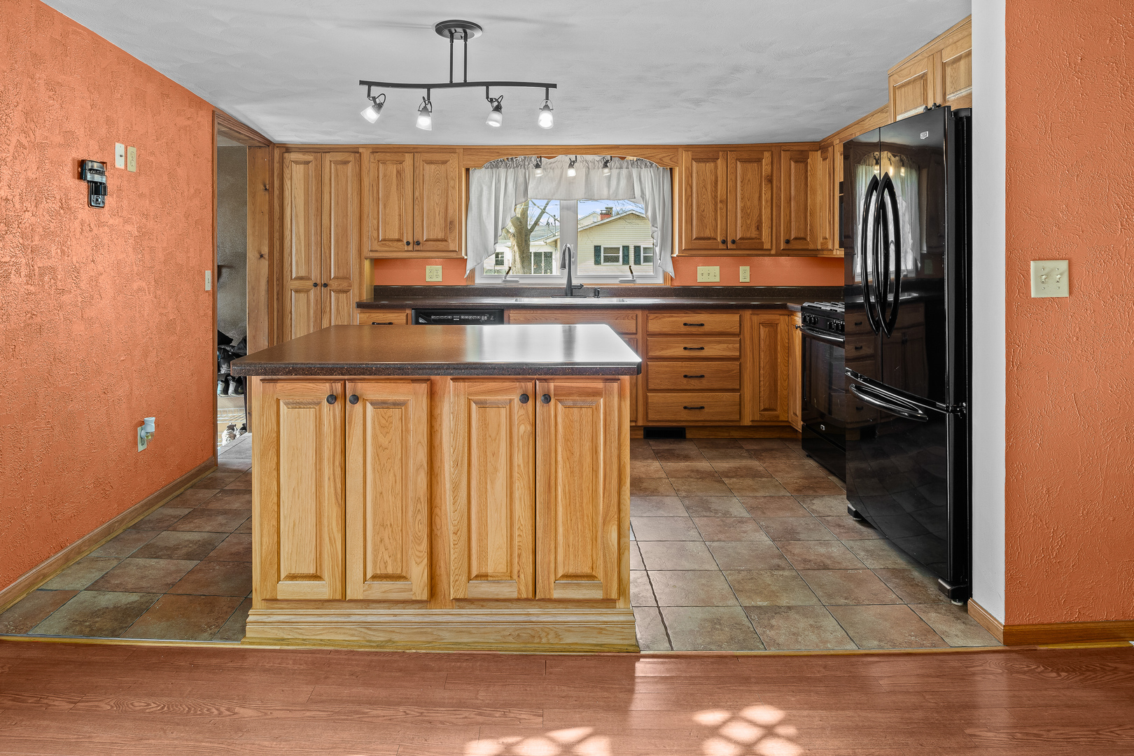 422 West Exchange Street Geneseo, IL 61254 - Photo 8 of 28