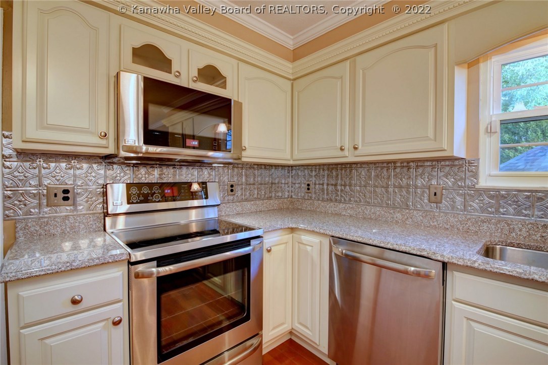 5324 Bentbrook Road Charleston, WV 25313 - Photo 10 of 30 Gallery Image 10