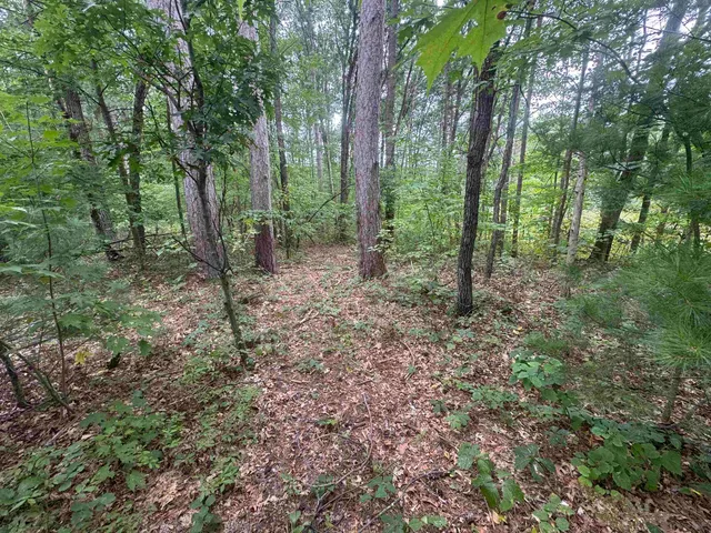 $36,900 | Knollwood Court, Unit 75, Shawano, WI 54166