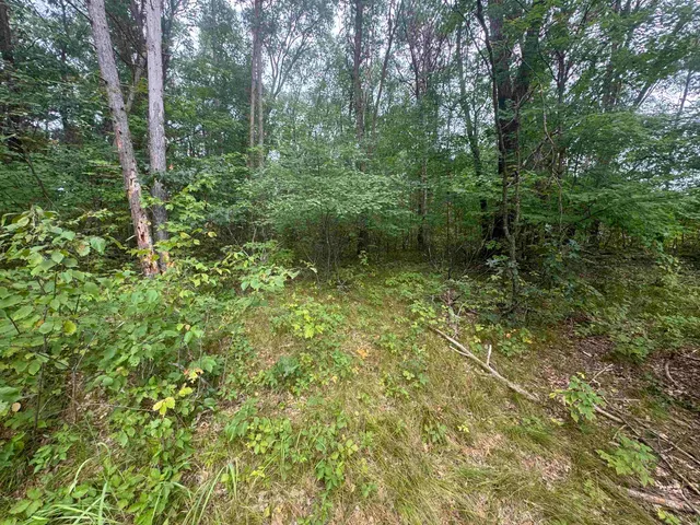 $36,900 | Knollwood Court, Unit 75, Shawano, WI 54166