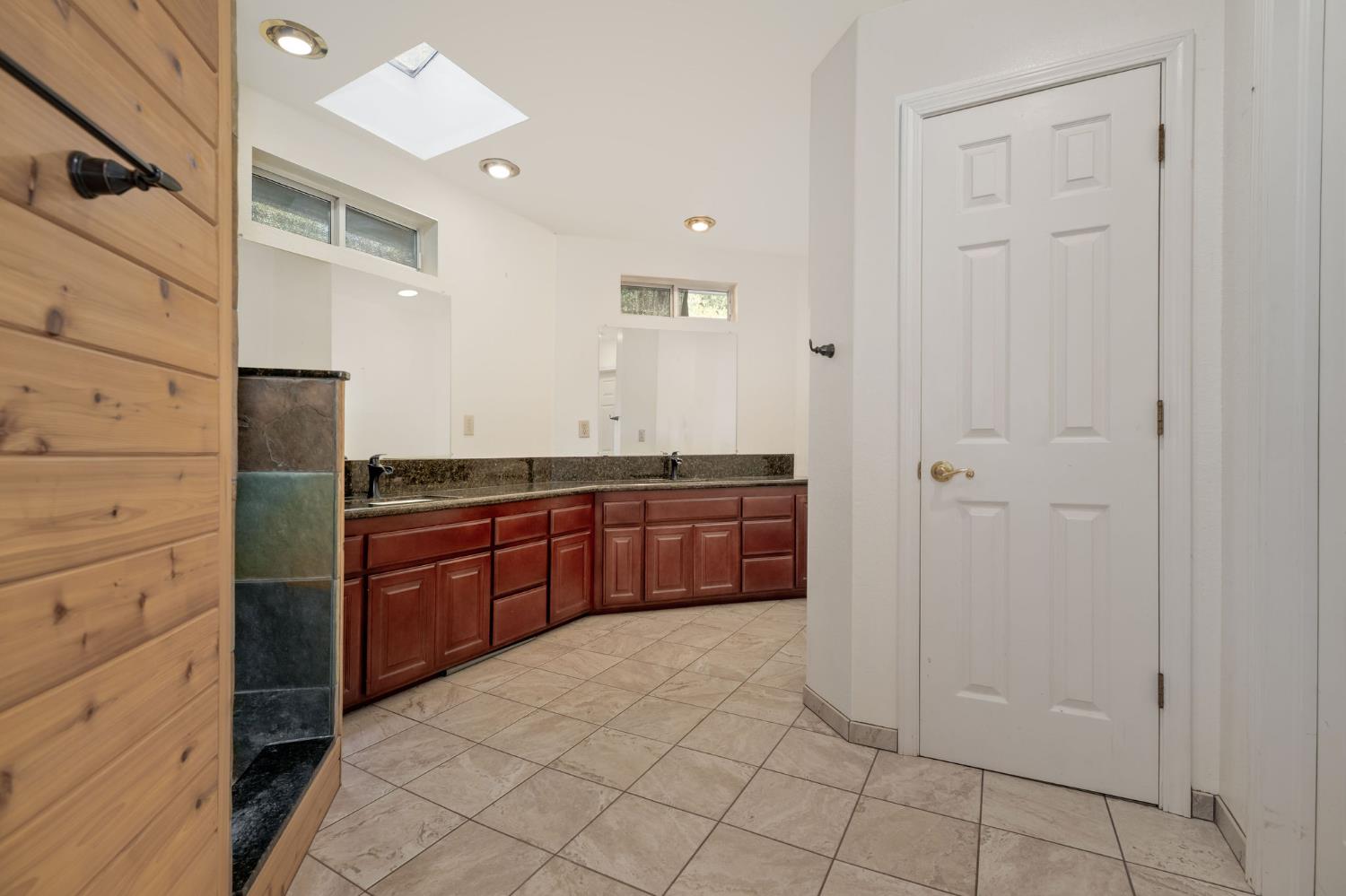 12401 Old Mine Road Grass Valley, CA 95945 - Photo 44 of 87