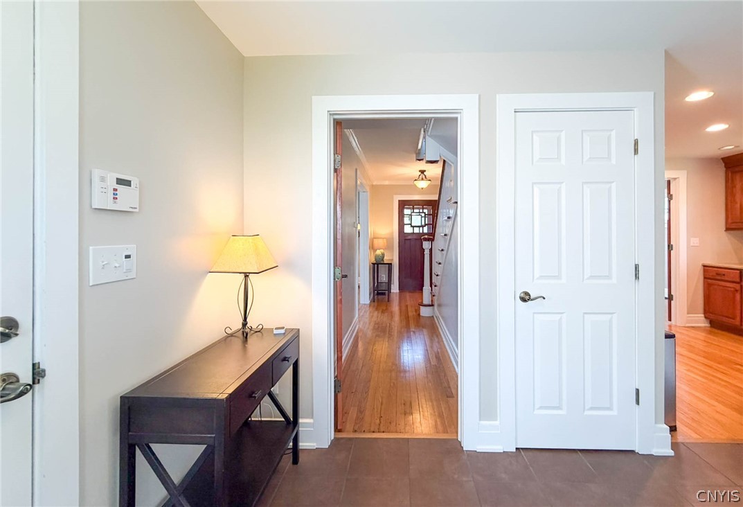 1400 Old Burrstone Road Utica, NY 13502 - Photo 20 of 48