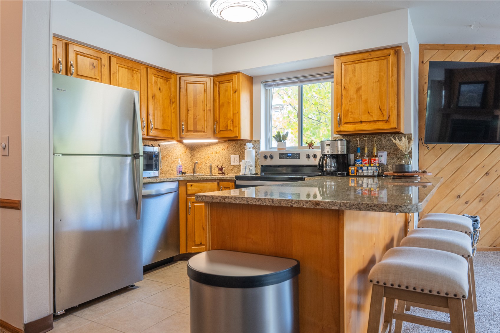 405 4 O Clock Road, Unit B Breckenridge, CO 80424 - Photo 3 of 22