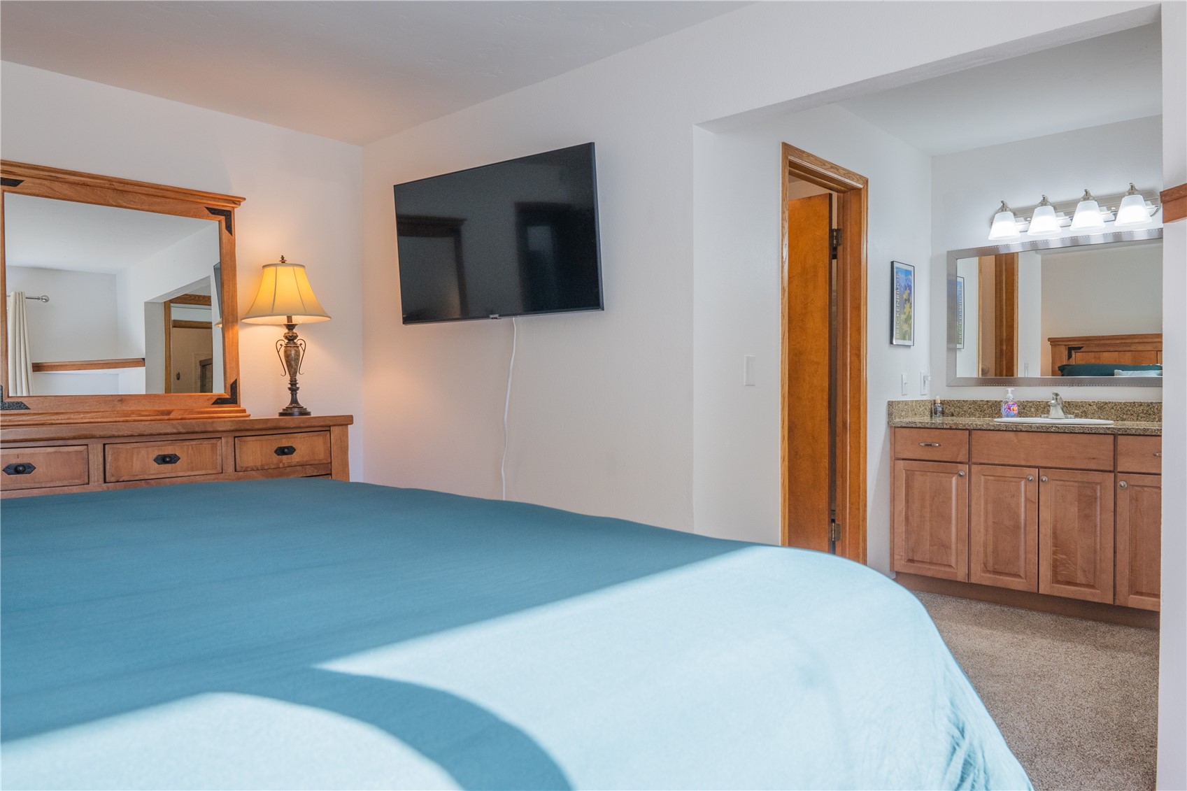 405 4 O Clock Road, Unit B Breckenridge, CO 80424 - Photo 10 of 22