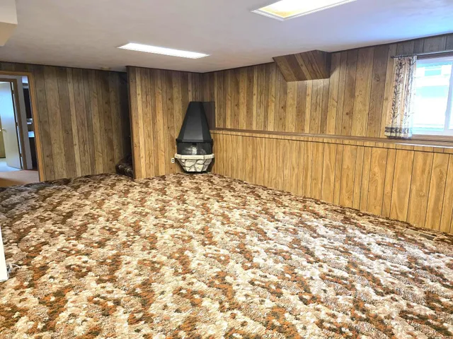 $298,500 | 2740 South Nakoma Court, Beloit, WI 53511