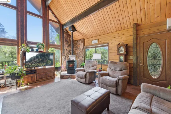 $555,000 | 22555 South Fork Road, Sonora, CA 95370