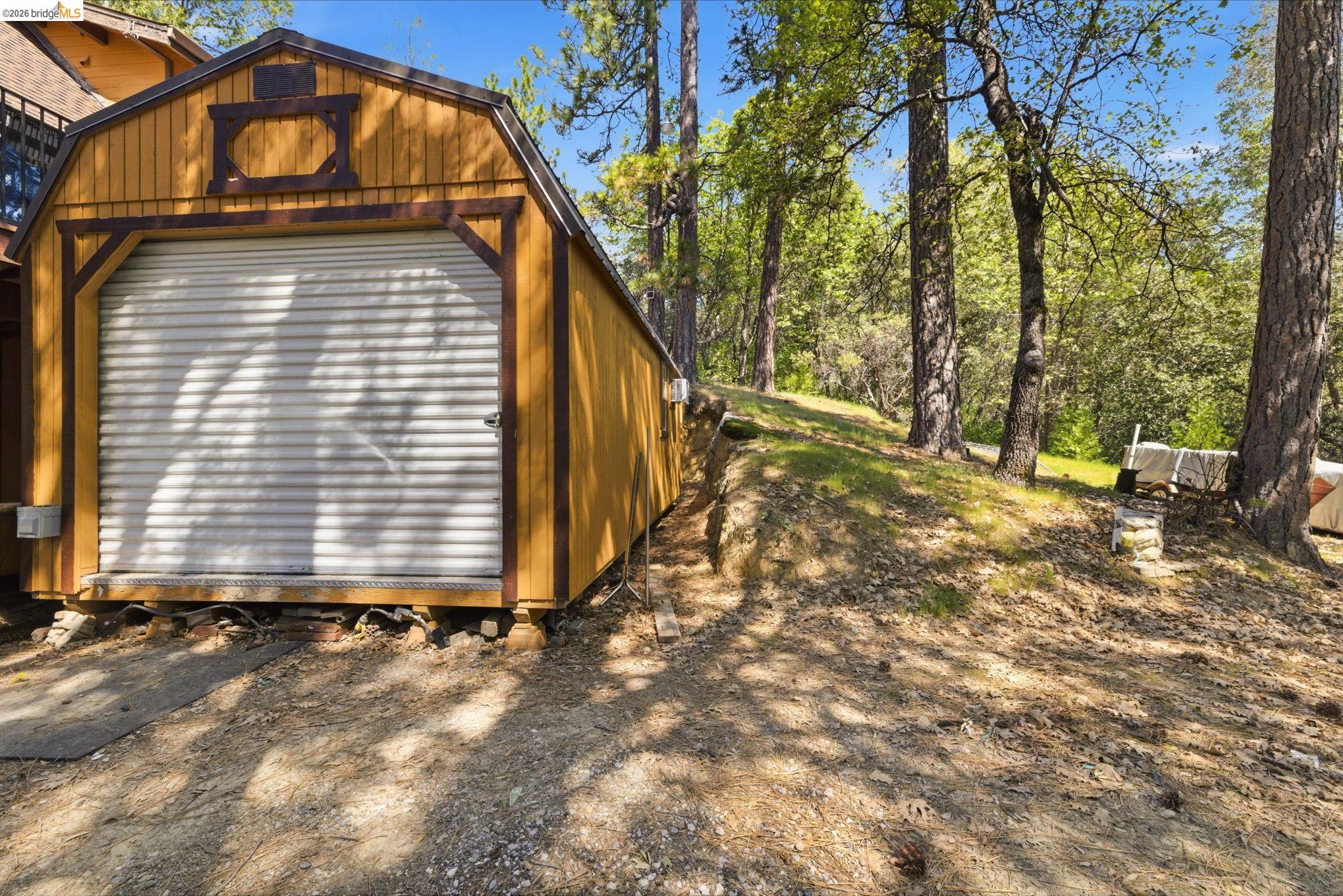 22555 South Fork Road Sonora, CA 95370 - Photo 10 of 32