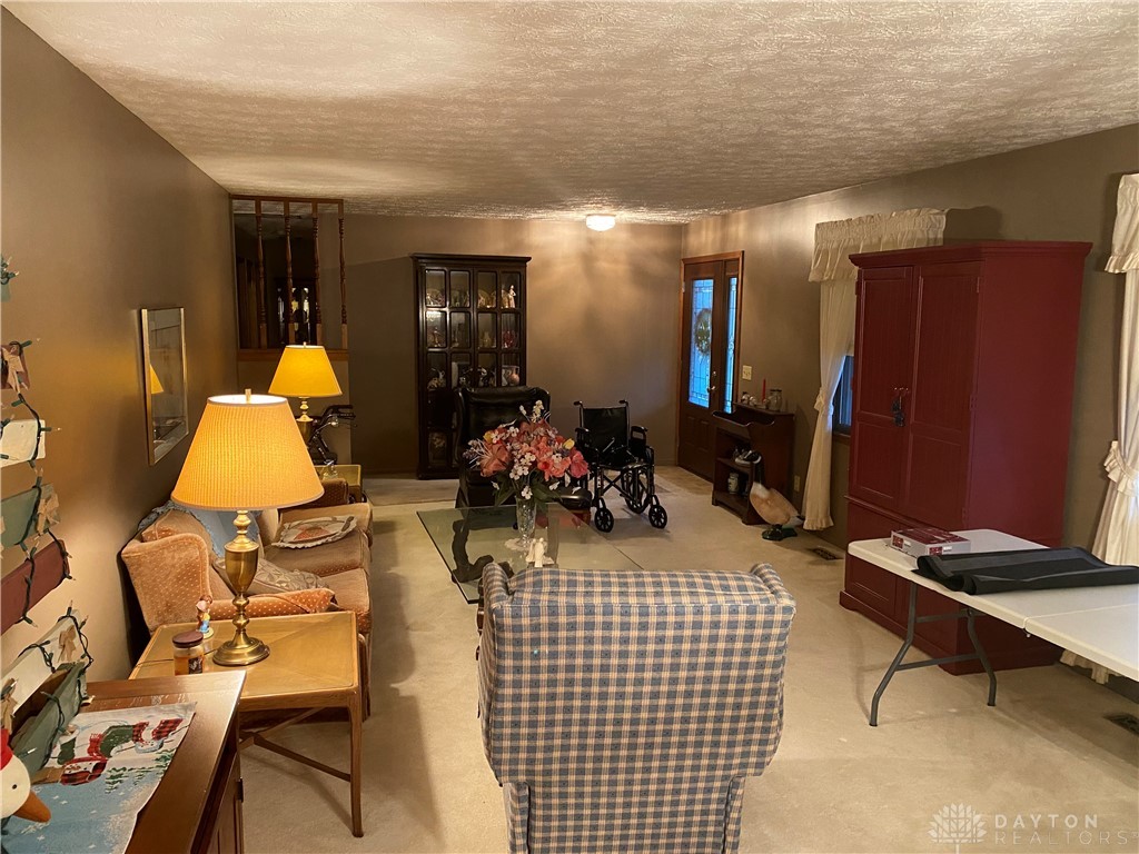 4095 Penny Pike Springfield, OH 45502 - Photo 15 of 26 Gallery Image 15