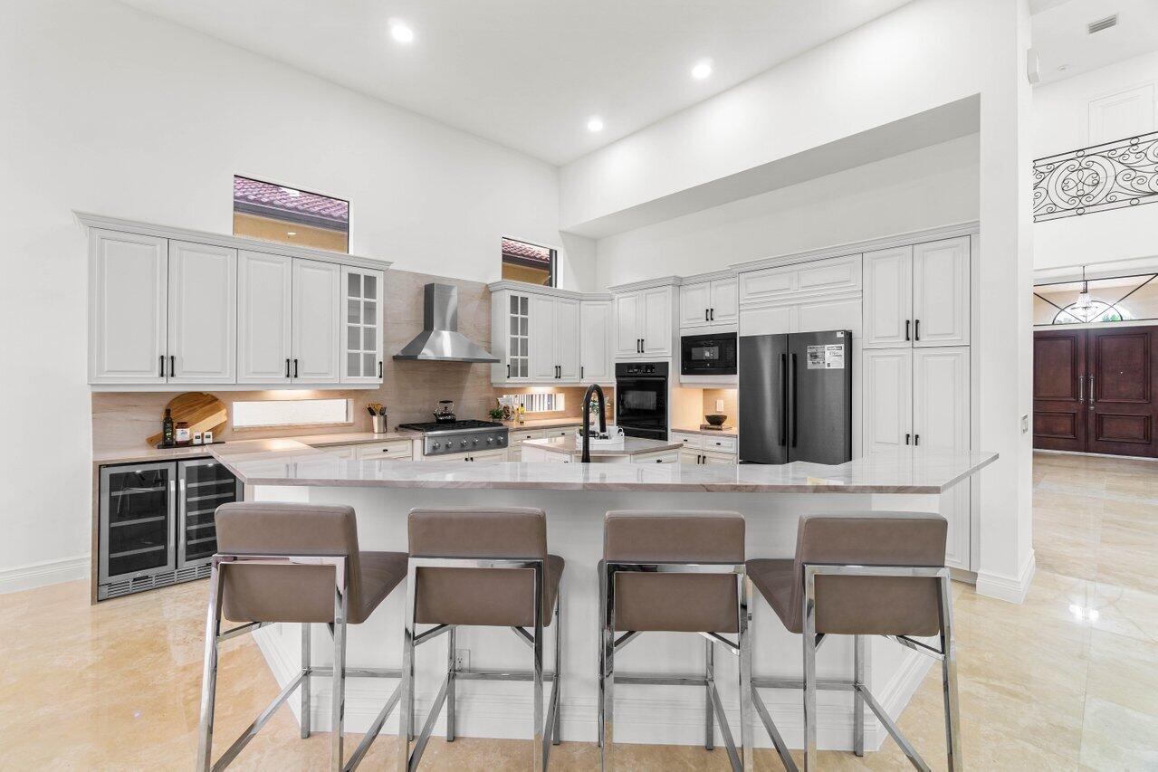 17939 Lake Azure Way Boca Raton, FL 33496 - Photo 13 of 52 015-17939LakeAzureWay-BocaRaton-FL-33496