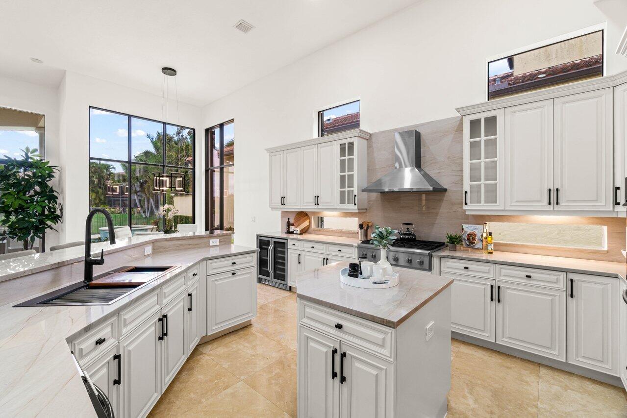 17939 Lake Azure Way Boca Raton, FL 33496 - Photo 14 of 52 016-17939LakeAzureWay-BocaRaton-FL-33496