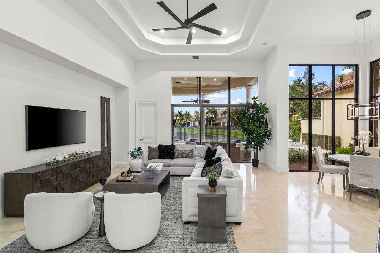 17939 Lake Azure Way Boca Raton, FL 33496 - Photo 10 of 52 020-17939LakeAzureWay-BocaRaton-FL-33496