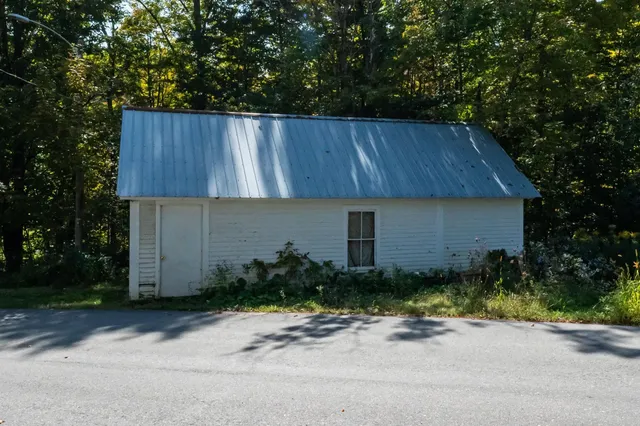 $369,000 | 20 Newell Hill Road, Wardsboro, VT 05360