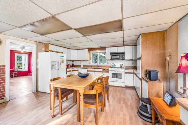 $369,000 | 20 Newell Hill Road, Wardsboro, VT 05360