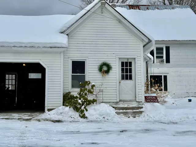 $369,000 | 20 Newell Hill Road, Wardsboro, VT 05360