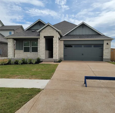 $2,600 | 200 Callahan Loop, Buda, TX 78610