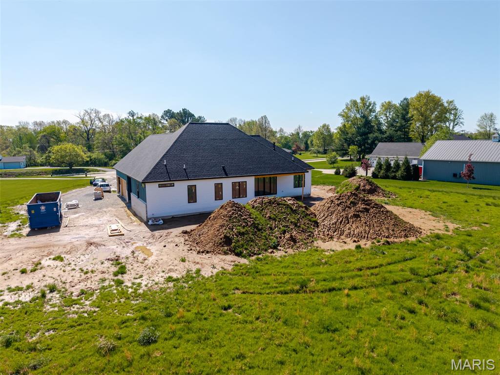 2335 Staunton Road Troy, IL 62294 - Photo 15 of 18