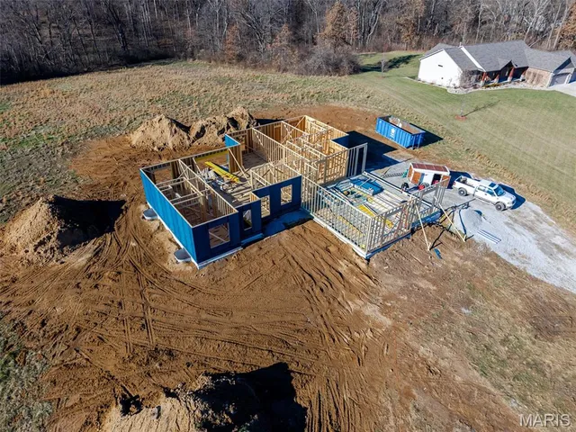 $1,190,000 | 2335 Staunton Road, Troy, IL 62294