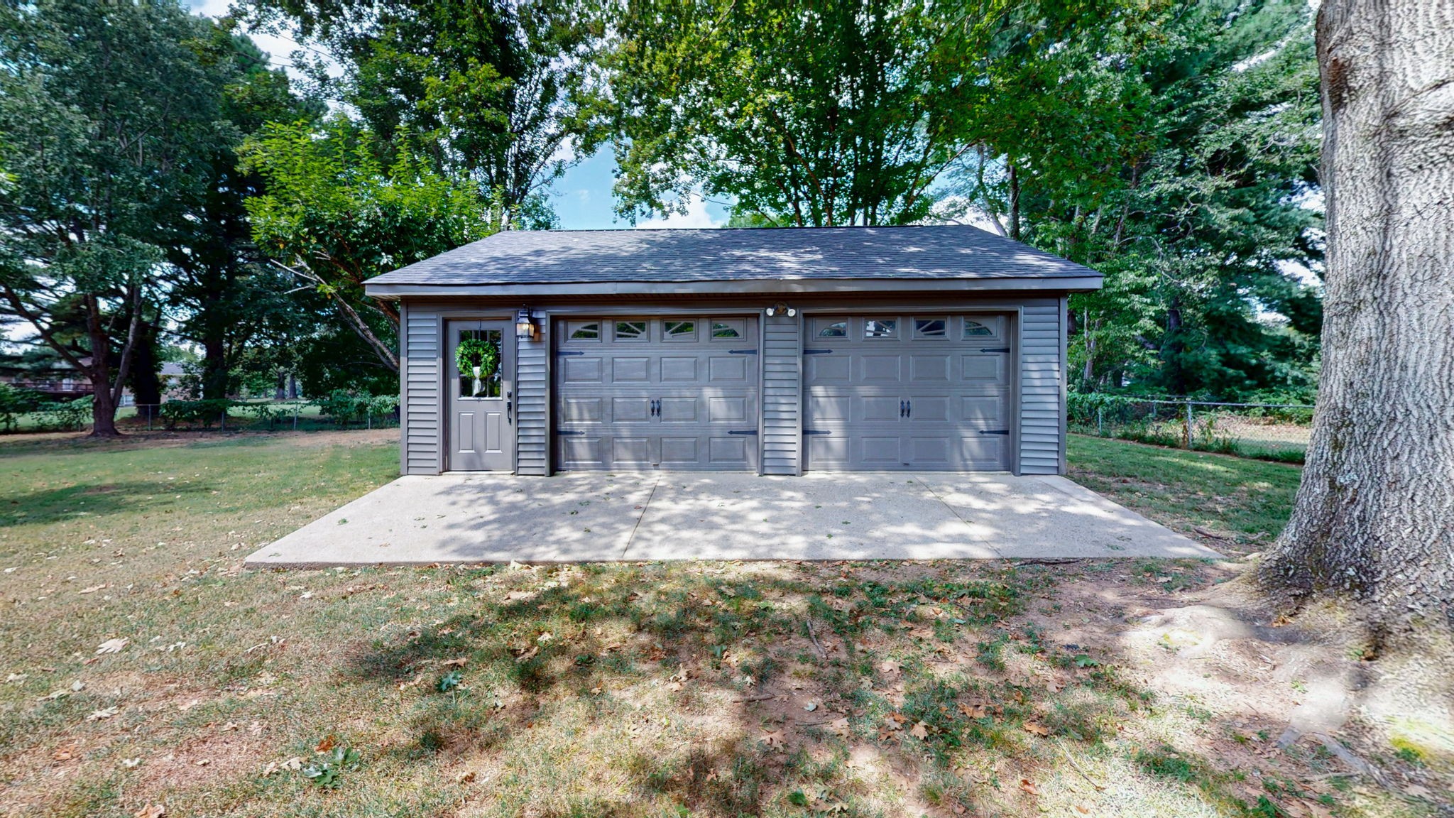 4018 Clovercroft Road Franklin, TN 37067 - Photo 3 of 35