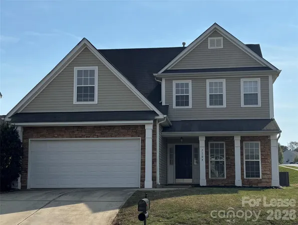 $2,200 | 7104 Smithton Lane, Charlotte, NC 28213