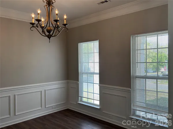 $2,200 | 7104 Smithton Lane, Charlotte, NC 28213