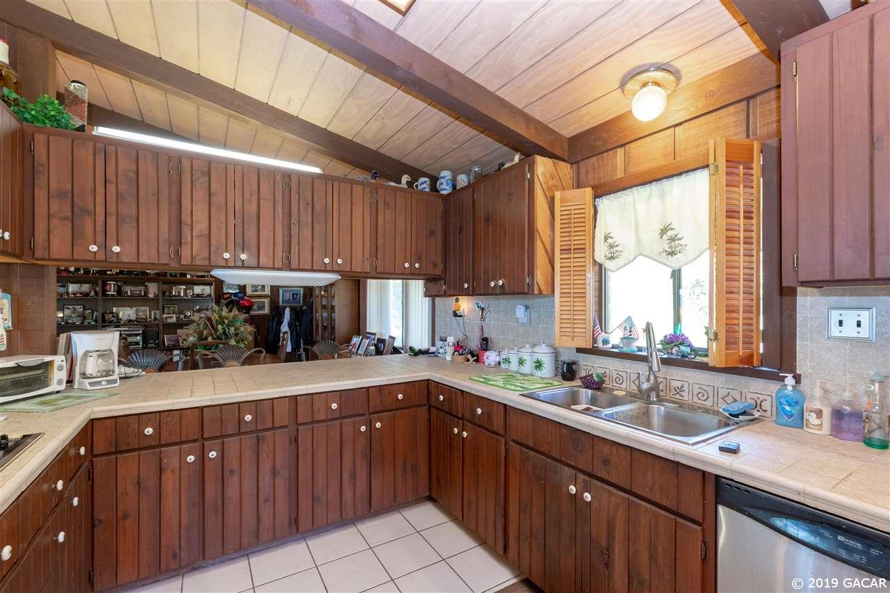 8453 Lilly Lake Road Melrose, FL 32666 - Photo 11 of 30 Gallery Image 11