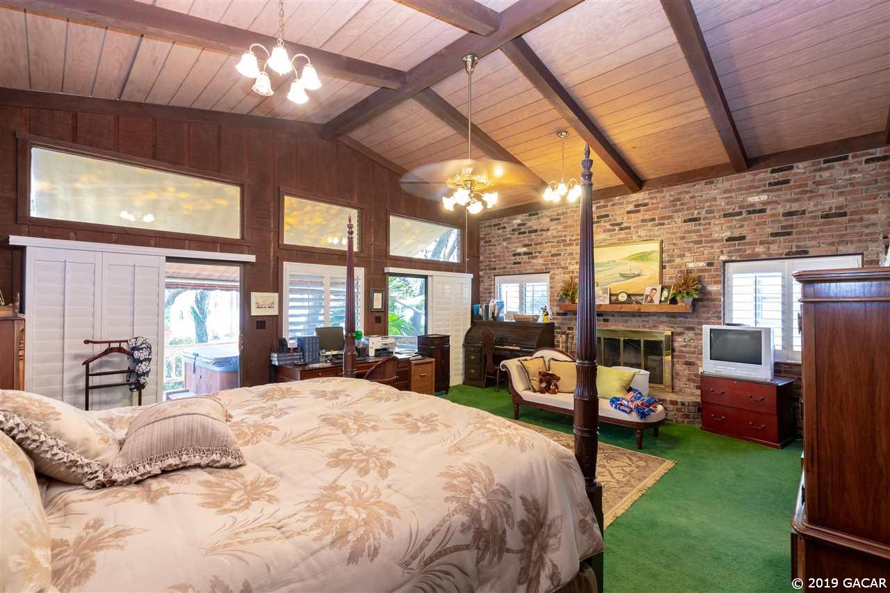 8453 Lilly Lake Road Melrose, FL 32666 - Photo 15 of 30 Gallery Image 15