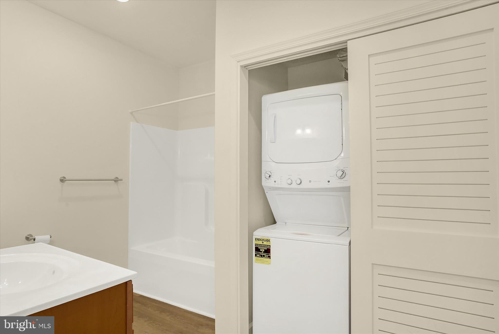 15 North 2nd Street Steelton, PA 17113 - Photo 7 of 16 a utility room with dryer and washer