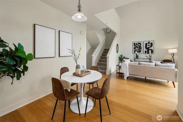 $625,000 | 19102 20th Drive Southeast, Unit B202, Bothell, WA 98012