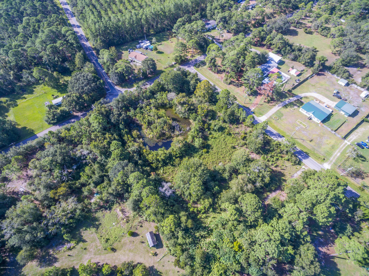 10161 Sawpit Road Jacksonville, FL 32226 - Photo 2 of 4 a view of a garden with plants