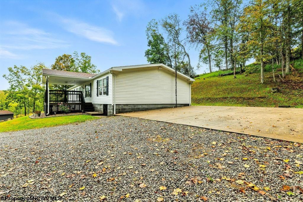 1756 Corbin Branch Road Bridgeport, WV 26330 - Photo 13 of 50 Gallery Image 13