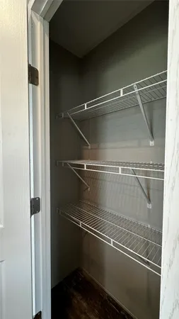 $2,400 | 136 Caliza Dr., Bertram, TX 78605