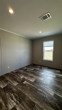 $2,400 | 136 Caliza Dr., Bertram, TX 78605