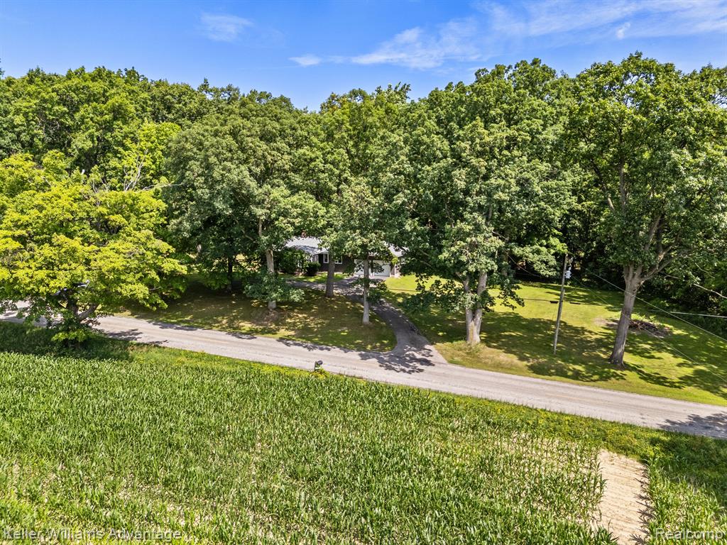 4490 Holloway Road Adrian, MI 49221 - Photo 8 of 31