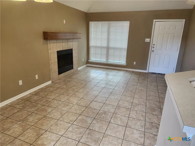 $1,400 | 2207 Bluebonnet Drive, Killeen, TX 76549