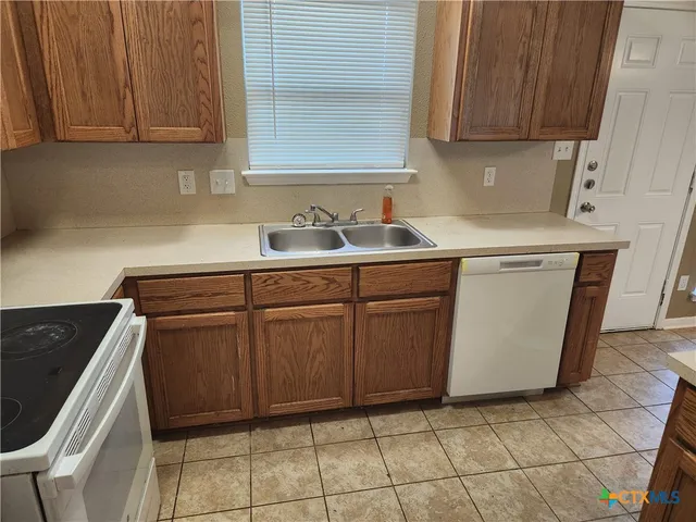 $1,400 | 2207 Bluebonnet Drive, Killeen, TX 76549