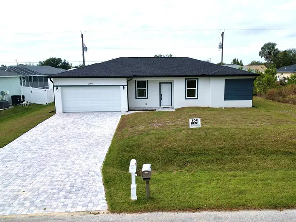 $2,100 | 7097 Bougainvillea Street, Englewood, FL 34224