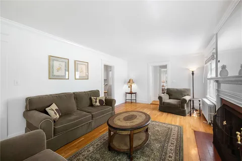 $1,350,000 | 36 Kay Boulevard, Newport, RI 02840