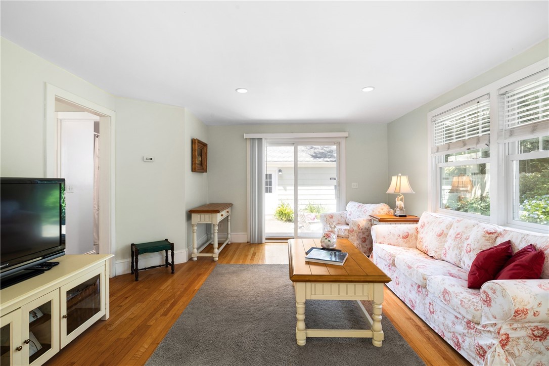 36 Kay Boulevard Newport, RI 02840 - Photo 18 of 49