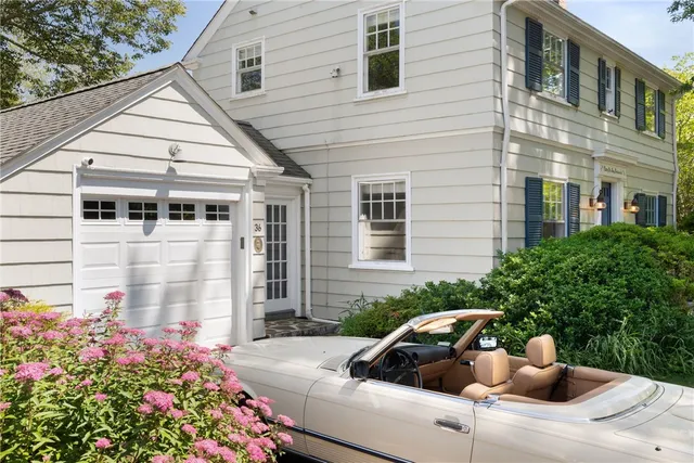 $1,350,000 | 36 Kay Boulevard, Newport, RI 02840